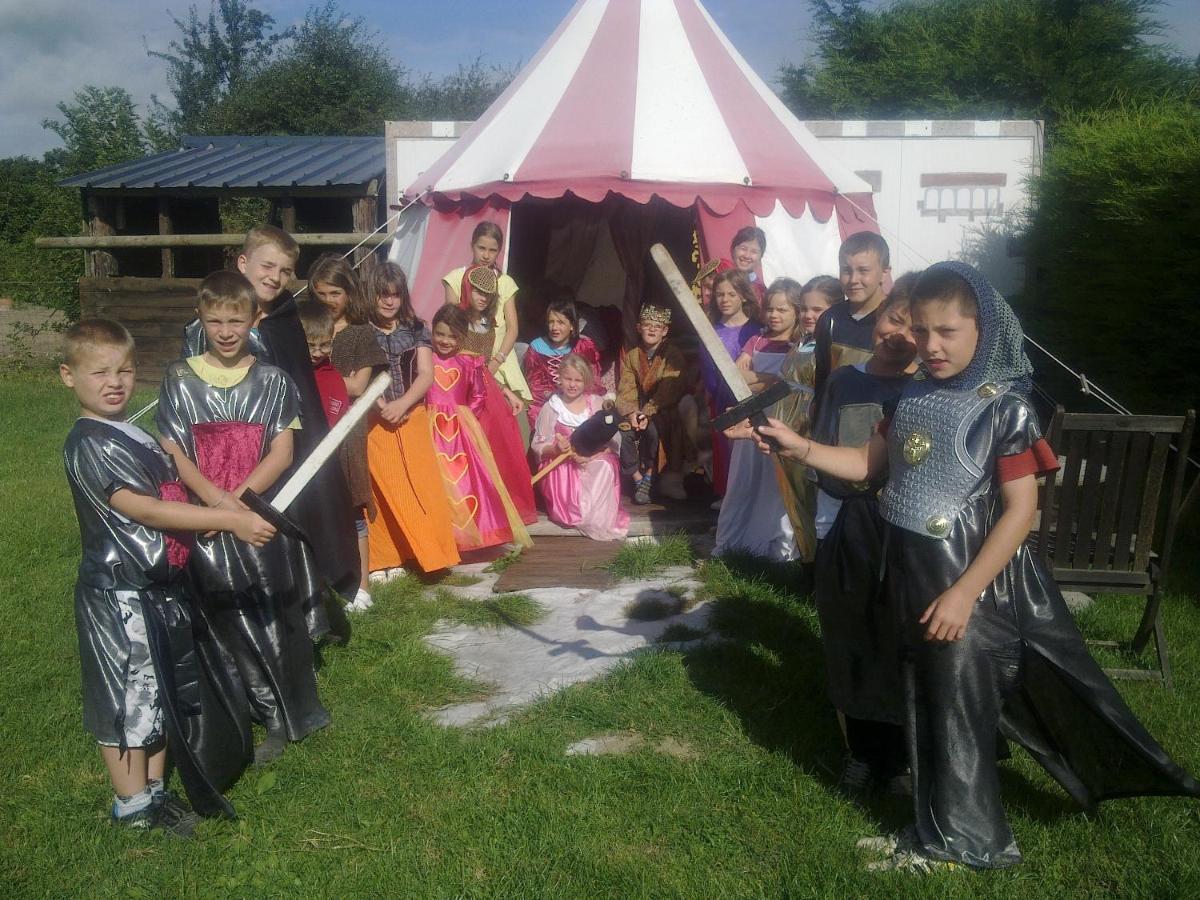 Ecuries Leseigneur - Camping Insolites Bolleville  Zewnętrze zdjęcie